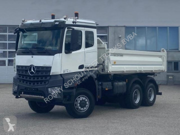 Kamion trojitá korba Mercedes nový