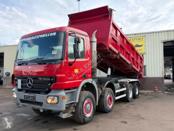 Camion benne Mercedes
