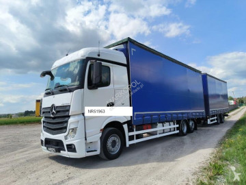 Camion rideaux coulissants (plsc) Mercedes