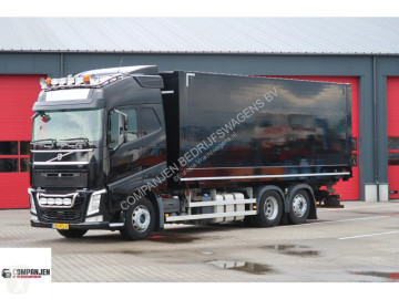 Camión BDF Volvo