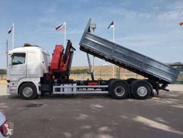 Camión plataforma Scania