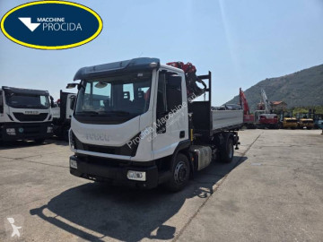 Camión trilateral Iveco