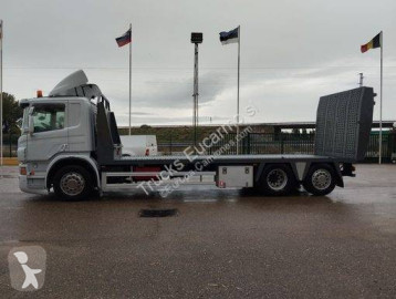 Scania P 400 truck