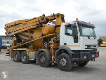 Camión hormigón mezclador + bomba Iveco