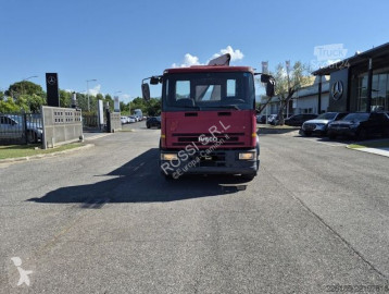 Camion plateau Iveco