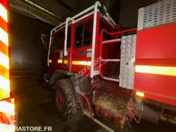 Camion camion-citerne feux de forêts