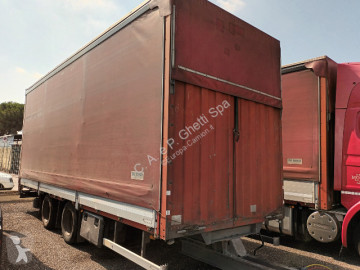 Camion fourgon