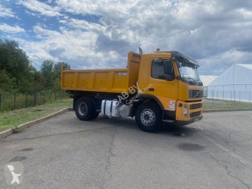 Camion bi-benne Volvo