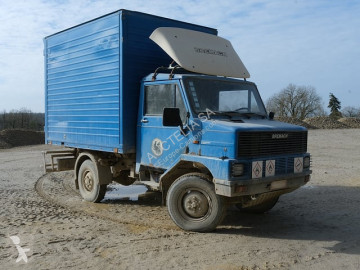 Camion fourgon paroi rigide repliable Bremach