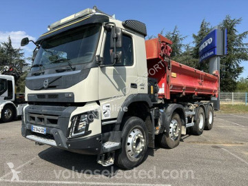 Camion benne Volvo
