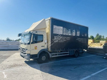 Camion savoyarde Mercedes
