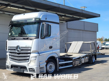 Камион Mercedes