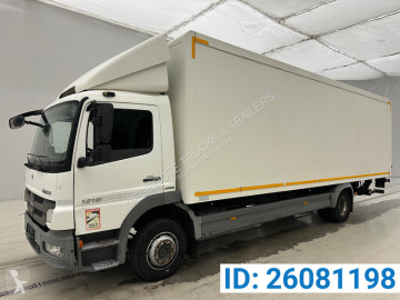 Camion fourgon Mercedes