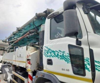 Camión hormigón bomba de hormigón Astra