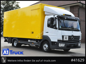 Camion fourgon Mercedes