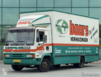 Camion fourgon DAF