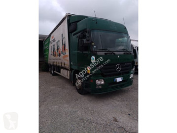 Camion rideaux coulissants (plsc) Mercedes