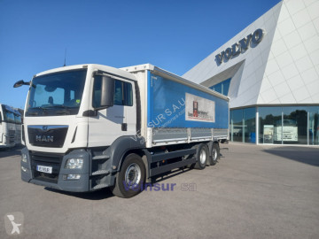 Camion plateau MAN