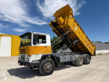 Camión benne TP Pegaso