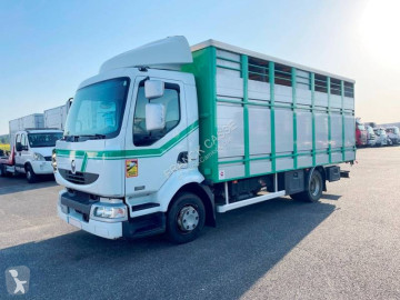 Camion bétaillère Renault