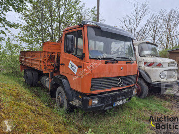 Mercedes814
