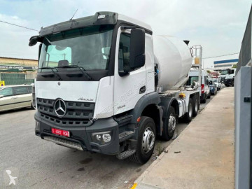 MercedesArocs3540