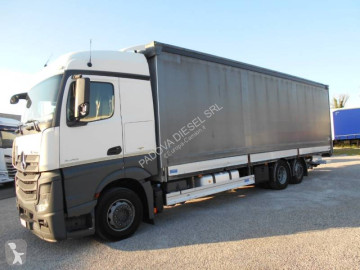 MercedesActros2542