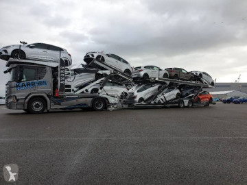 Вантажівка з причепом Scania G 450