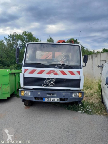 Mercedes1517