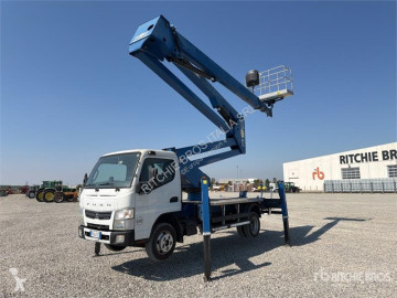 Camião plataforma Mitsubishi
