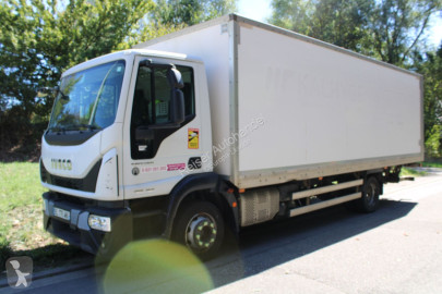 Camión furgón Iveco