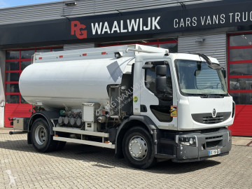 Camión cisterna Renault