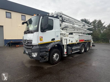 MercedesArocs2640