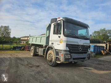 MercedesActros1832