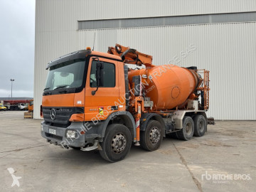 Camião Mercedes Actros 3241
