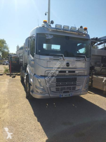 Volvo FM 380 truck