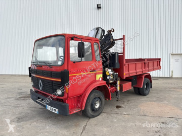 Renault tipper truck