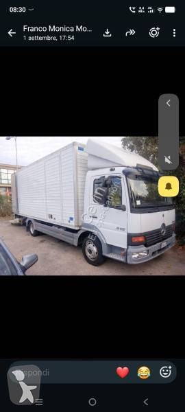 Mercedes box truck