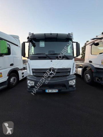 MercedesArocs2540