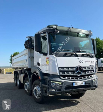 Kamion dvojitá korba Mercedes