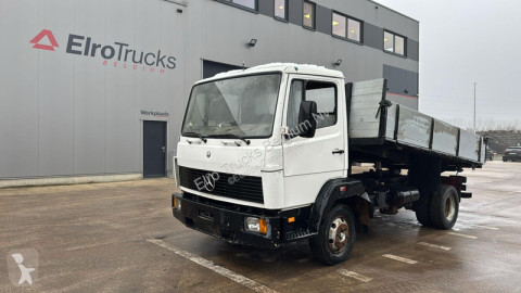 Kamion trojitá korba Mercedes