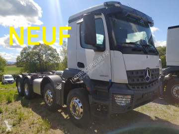 Kamion podvozek Mercedes nový