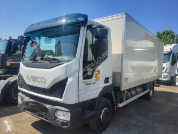 Camión furgón paredes contrachapado Iveco