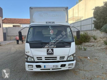 IsuzuNQR