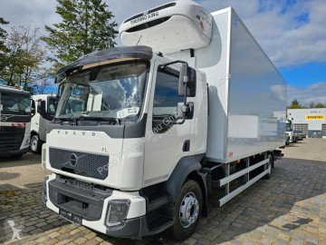 Kamion chladnička Volvo