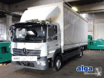 Mercedes függönyponyvaroló teherautó