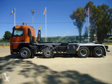 Camión portacontenedor de gancho Volvo