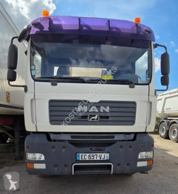 MAN betonkeverő beton teherautó