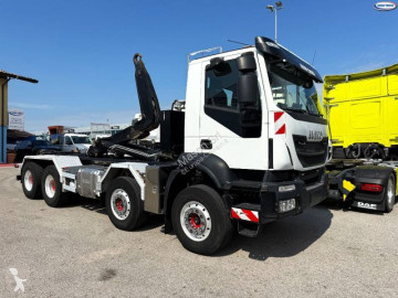 Camião poli-basculante Iveco