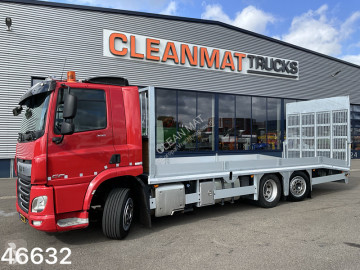 Camião porta carros DAF